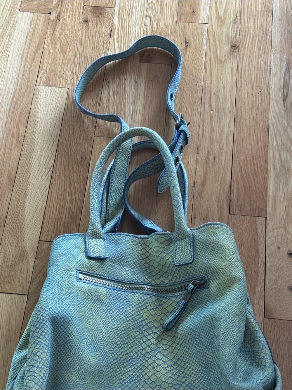 Liebeskind Turquoise Green Snake-Embossed Leather Shoulder Bag - Picture 3 of 10